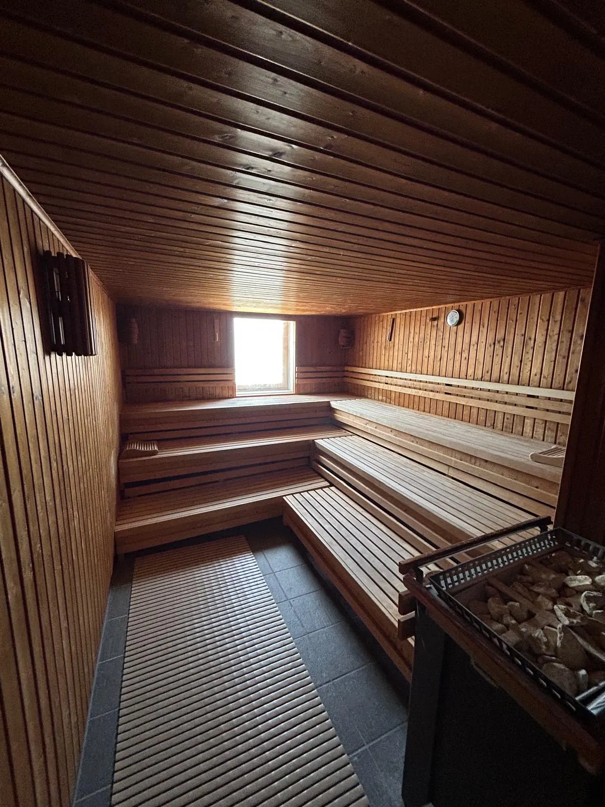Sauna im Wellnessbereich von ZorneGYM